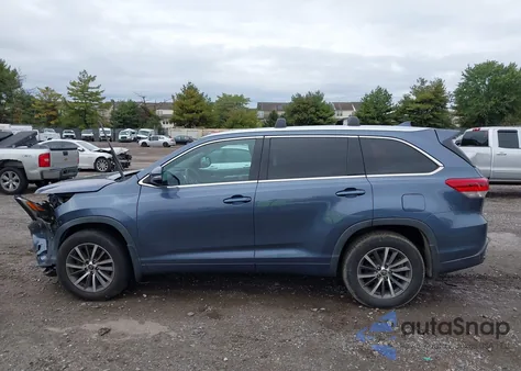 2018 Toyota Highlander Xle from USA, damaged, VIN 5TDJZRFHXJS887181